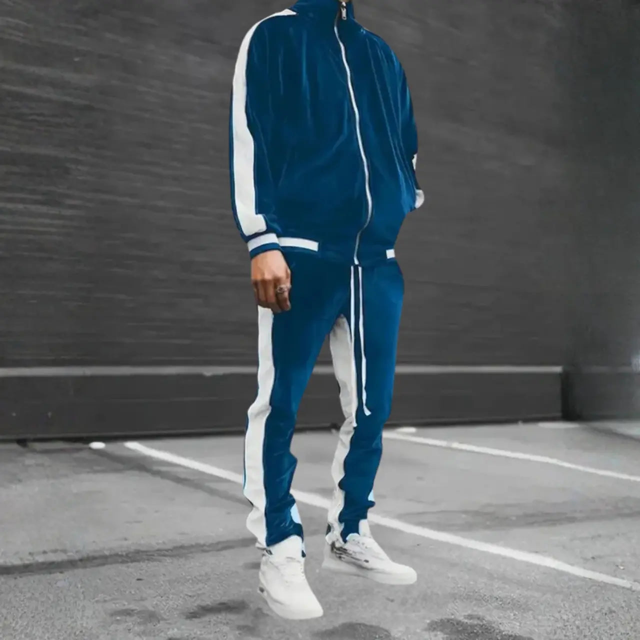 MunaWear - Tracksuits - Caden - Luxe Men's Tracksuit With Velvet Fabric And Drawstring For Casual And Street Style - Royal Blue / 5XL