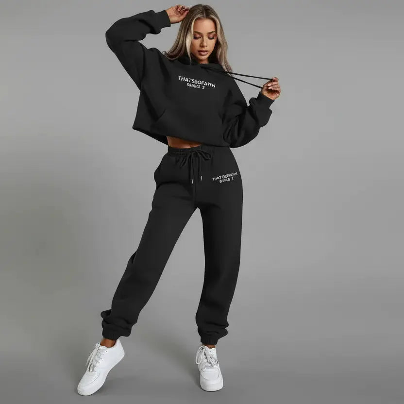 MunaWear - Tracksuits - Liora - Cozy Women's Tracksuit Set With Hoodie And Joggers For Casual Outings - Black / 3XL