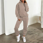 Liora - Cozy Women's Tracksuit Set With Modern Style For Winter Comfort 2