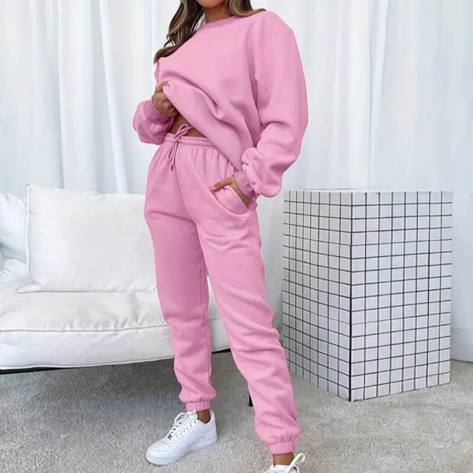 Liora - Cozy Women's Tracksuit Set With Relaxed Fit For Casual Outings 3