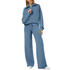 MunaWear - Tracksuits - Liora - Stylish Women's Tracksuit Set With Wide-Leg Design For Casual Outings - 