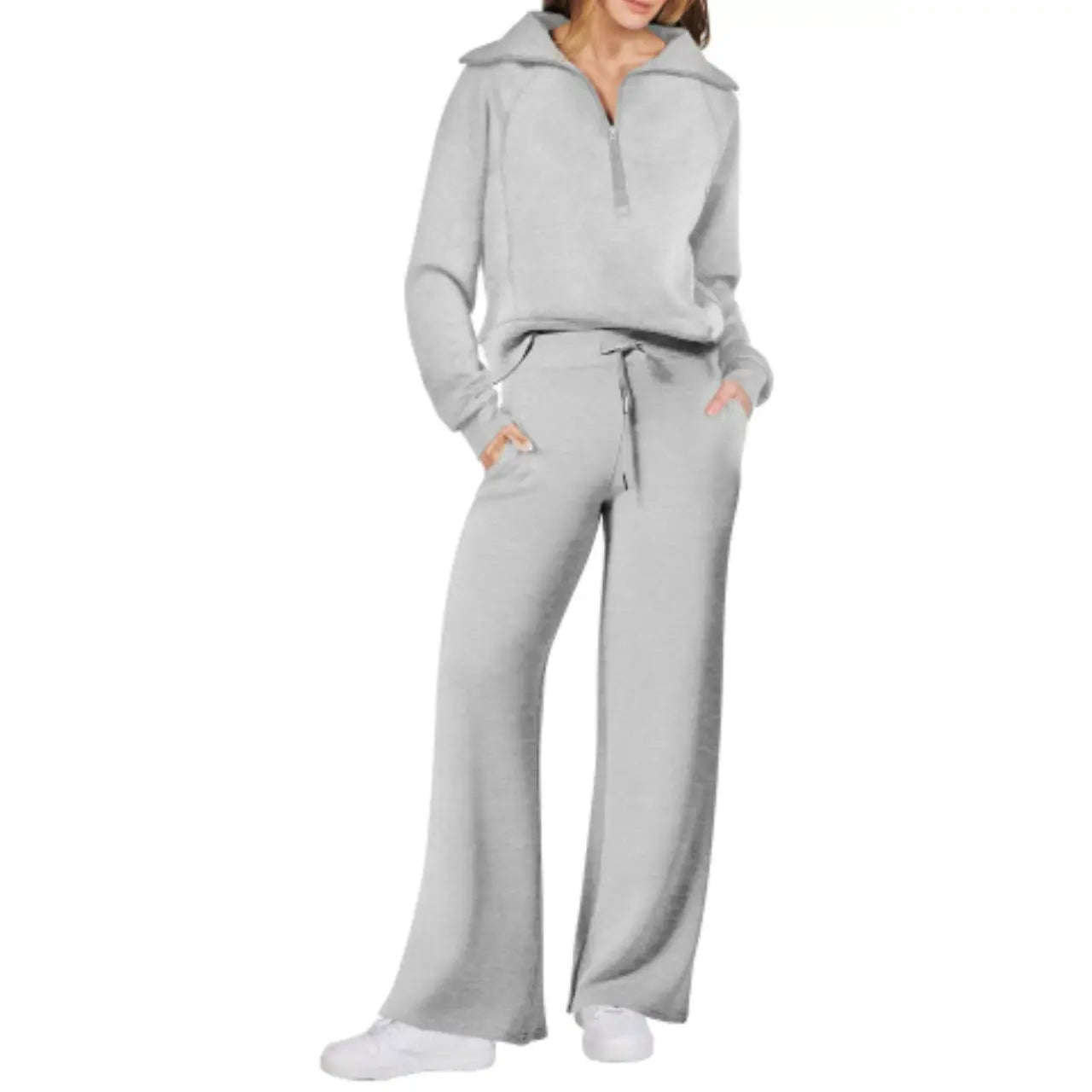 MunaWear - Tracksuits - Liora - Stylish Women's Tracksuit Set With Wide-Leg Design For Casual Outings - 