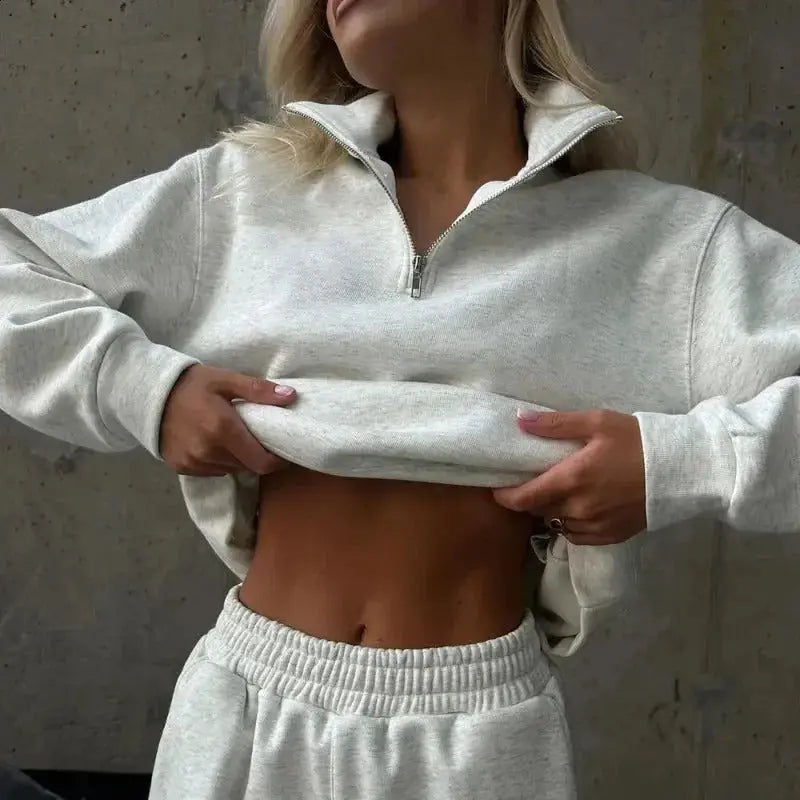 MunaWear - Tracksuits - Lorelei – Stylish Women's Tracksuit Set in Pink & Yellow, Relaxed Oversized Fit - 