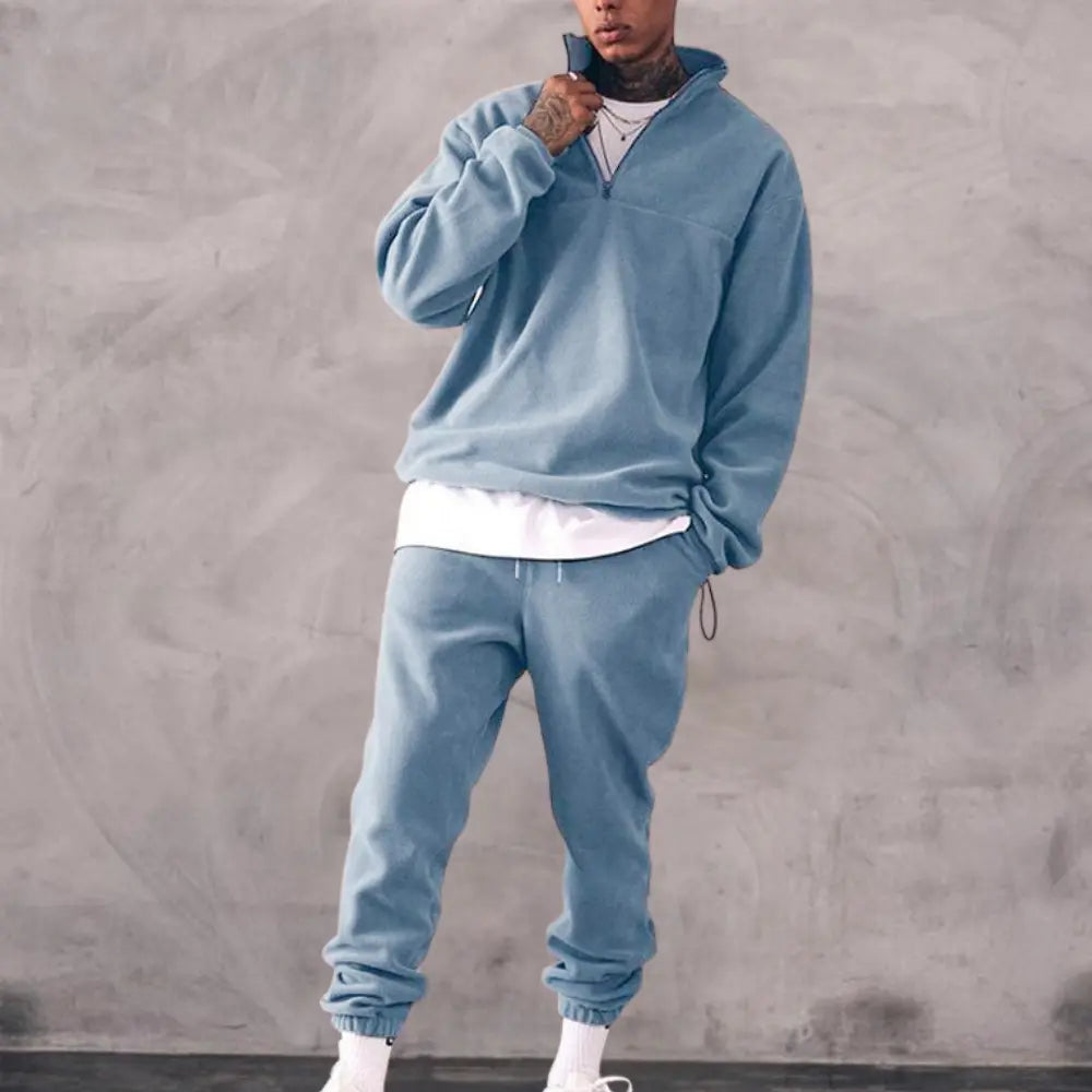 Matteo – Stylish and Comfortable 2-Piece Men's Set with Hoodie and Joggers, Size XS-L 1