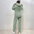 MunaWear - Tracksuits - Selina - Cozy Women's Tracksuit Set With Hood For Casual Relaxation - Green / 3XL