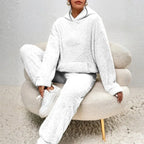 MunaWear - Tracksuits - Selina - Cozy Women's Tracksuit Set With Hood For Casual Relaxation - White / 3XL