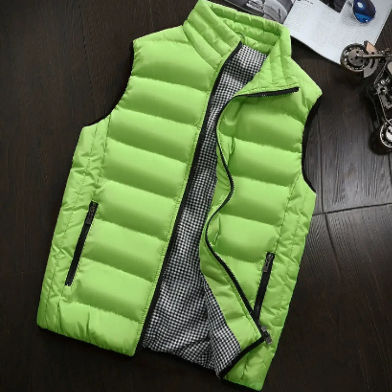 MunaWear - Vests - Ethan – Windproof Sleeveless Winter Vest for Men, Lightweight Cotton Waistcoat - Neon Green / 5XL