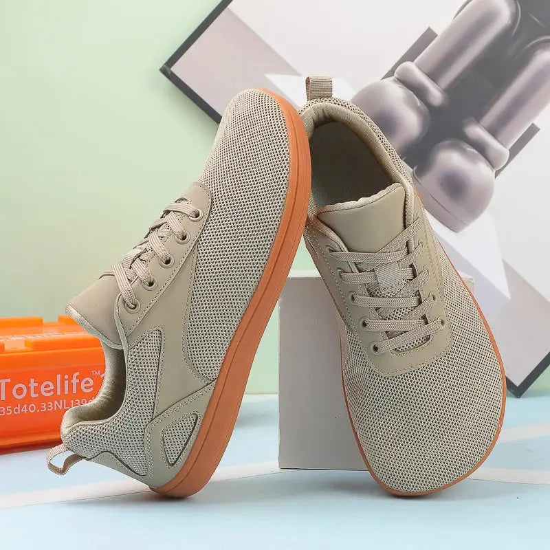 MunaWear  Walking Shoes  Liam – Men's Trainers Minimalist Barefoot Walking Shoes with Breathable Mesh Upper and Wide Toe Box Design 