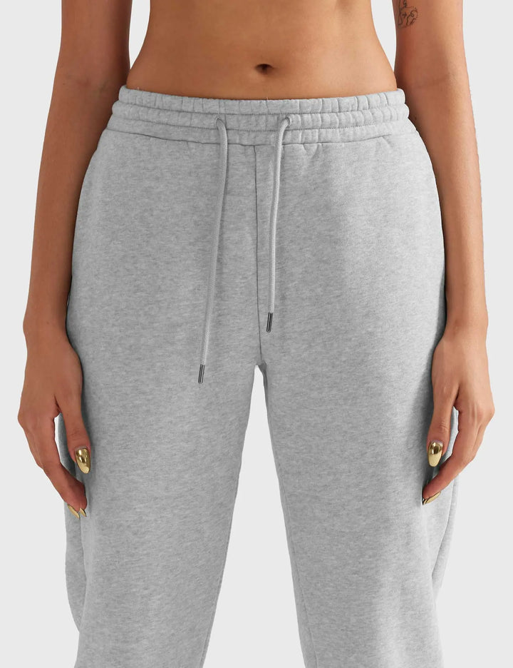 MunaWear  Women's Activewear  Lila – Relaxed Fit Ladies Jogging Pants with Adjustable Waistband & Deep Pockets, Best Joggers for Women 