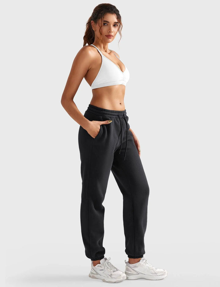 MunaWear  Women's Activewear  Lila – Relaxed Fit Ladies Jogging Pants with Adjustable Waistband & Deep Pockets, Best Joggers for Women  Black-XL