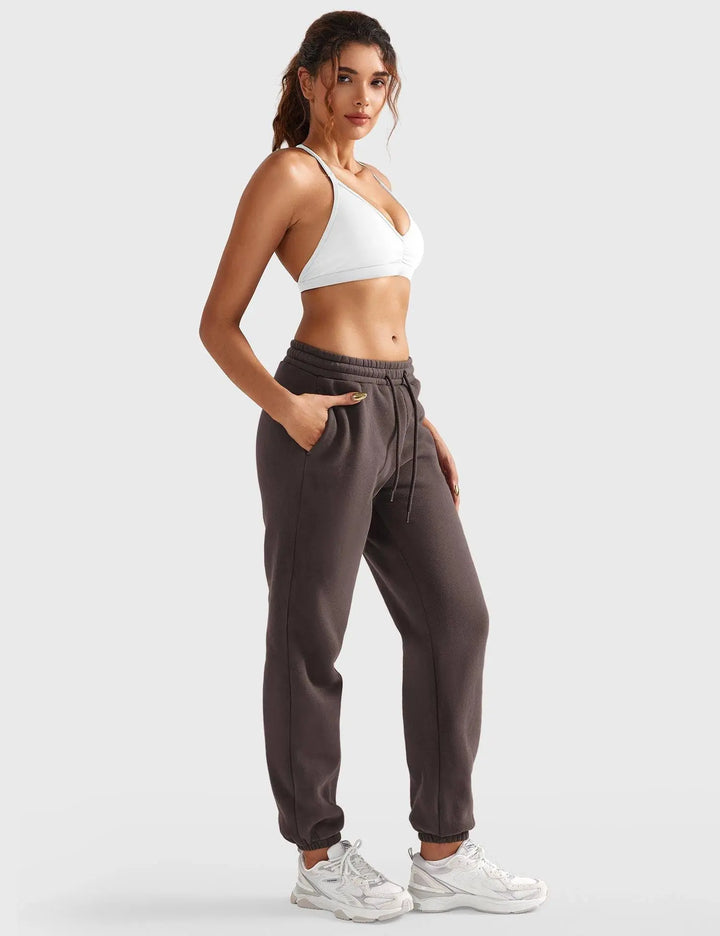 MunaWear  Women's Activewear  Lila – Relaxed Fit Ladies Jogging Pants with Adjustable Waistband & Deep Pockets, Best Joggers for Women  Brown-XL