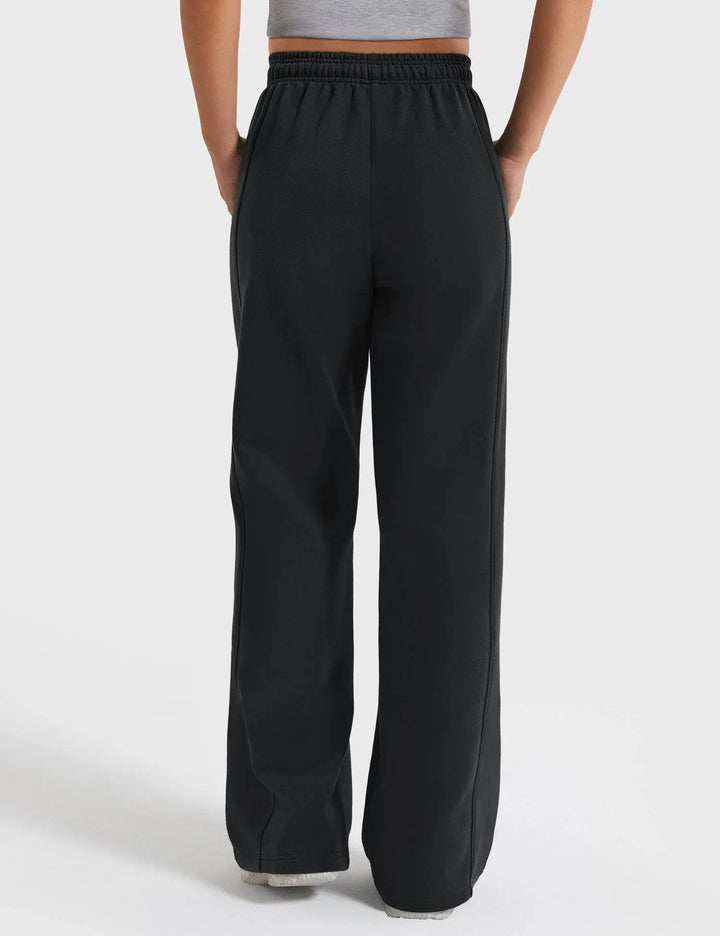 MunaWear  Women's Activewear  Mia – Black Joggers for Women with Adjustable Drawstring and Deep Side Pockets 