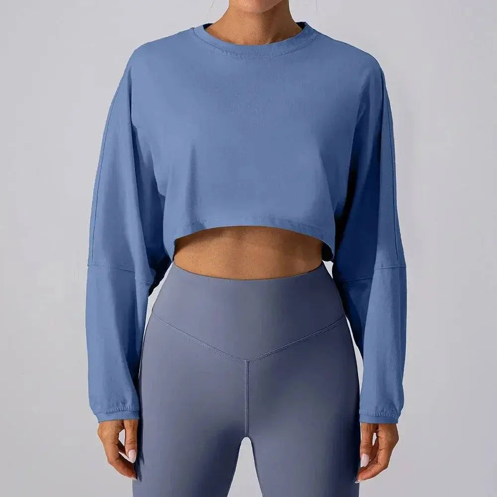 MunaWear  Women's Activewear  Mia – Oversized Long Sleeve Sport Crop Top in Breathable Fabric for Running & Active Wear  Gray-Blue-XL