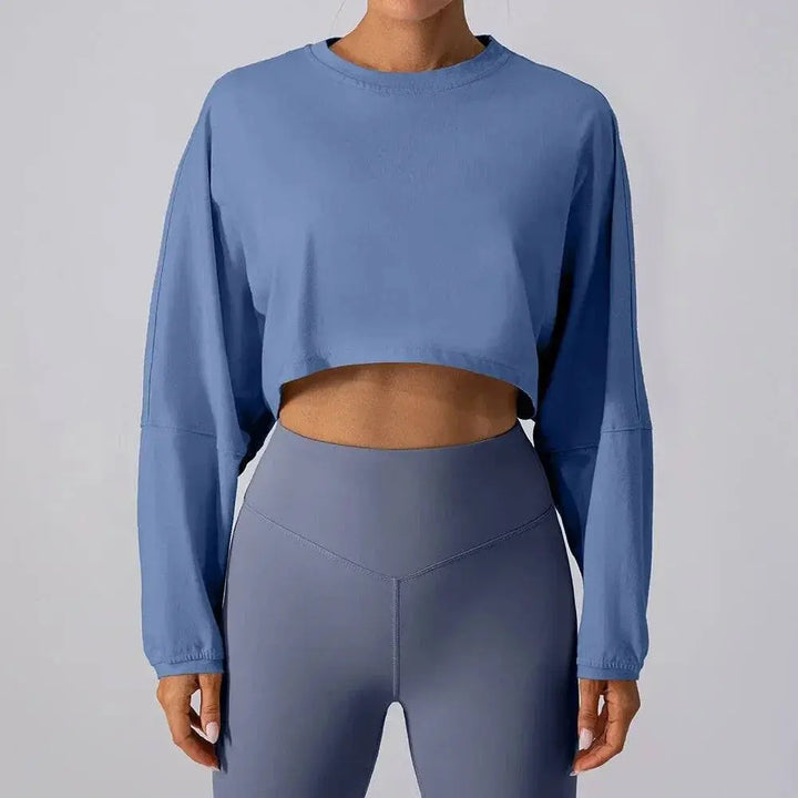 MunaWear  Women's Activewear  Mia – Oversized Long Sleeve Sport Crop Top in Breathable Fabric for Running & Active Wear  Gray-Blue-XL