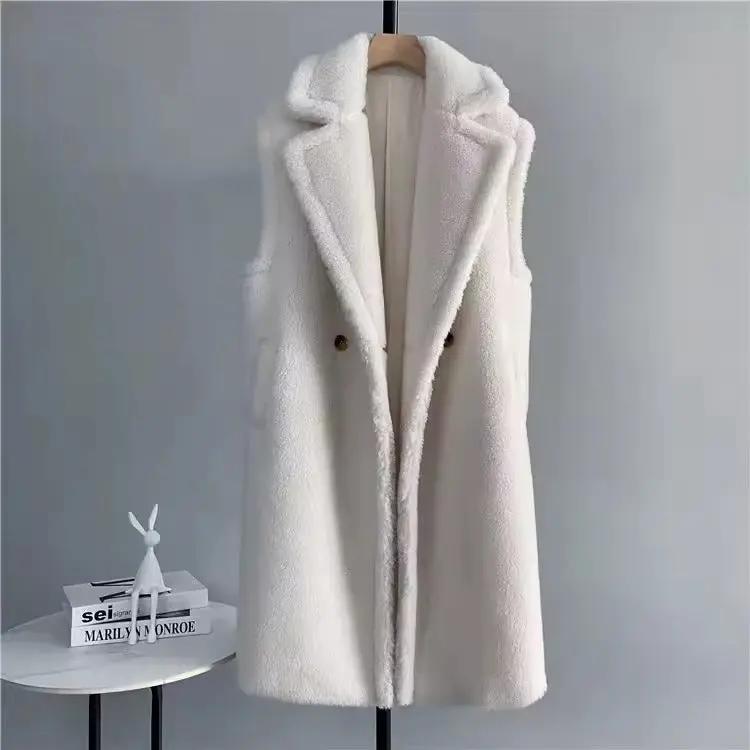 MunaWear - Women's Coats & Jackets - Eirra – Stylish Women's Teddy Coat With Sleeveless Design For Winter Layering - 