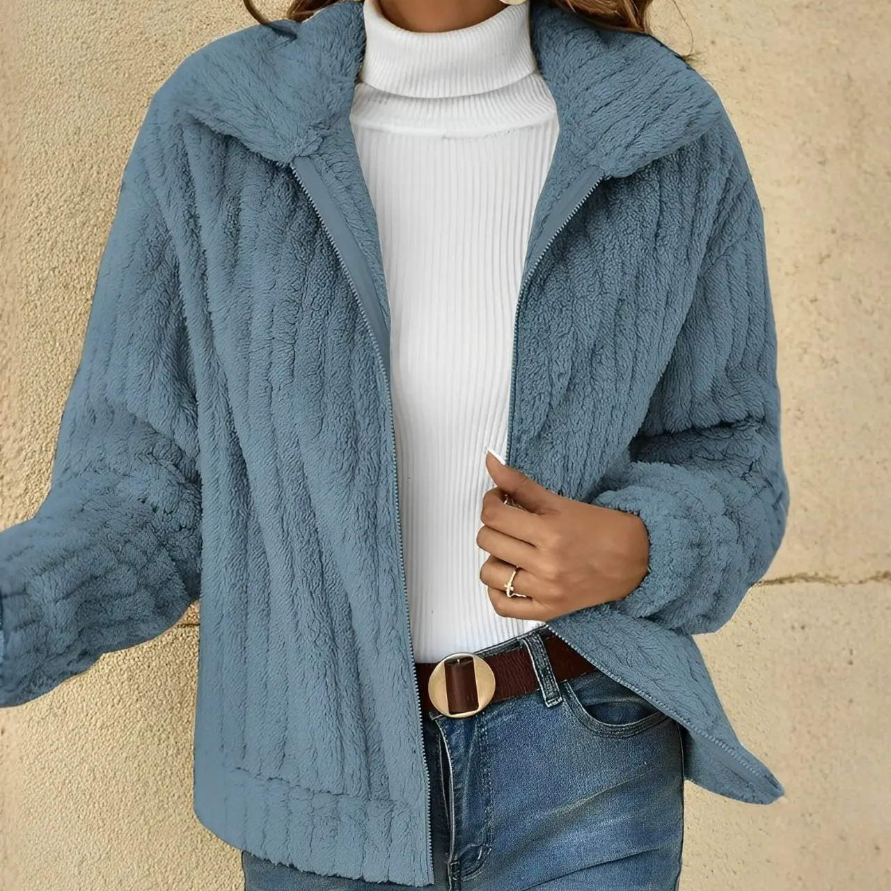 MunaWear - Women's Coats & Jackets - Eve – Cozy Women's Teddy Coat With Relaxed Fit For Autumn And Winter - Light Blue / 2XL
