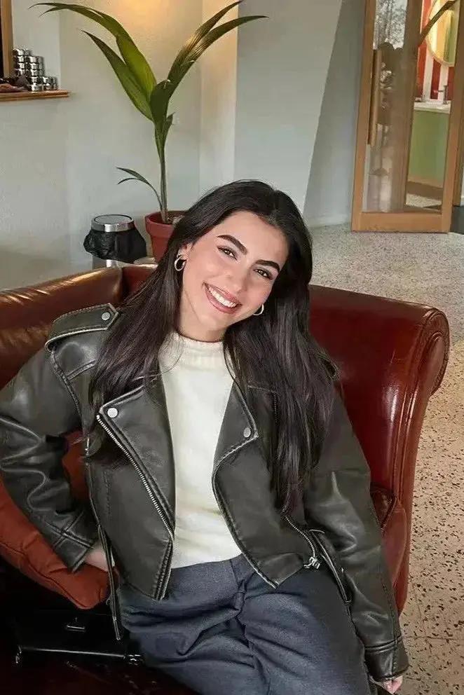 Liora - Chic Cropped Biker Jacket Women in Leather for Casual Outings and Everyday Wear 2