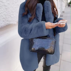 MunaWear - Women's Outerwear - Cirea – Stylish Women's Teddy Coat With Modern Fit For Cozy Winter Days - Blue