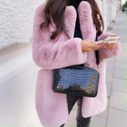 MunaWear - Women's Outerwear - Cirea – Stylish Women's Teddy Coat With Modern Fit For Cozy Winter Days - Pink 