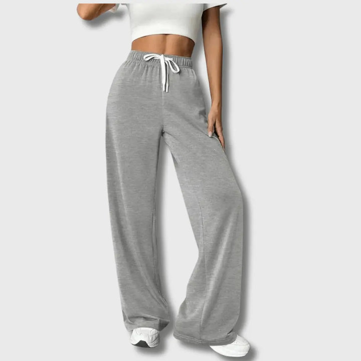MunaWear  Women's Pants  Mia – Stylish Wide-Leg Joggers for Women with Elastic Waistband and Comfortable Fit 