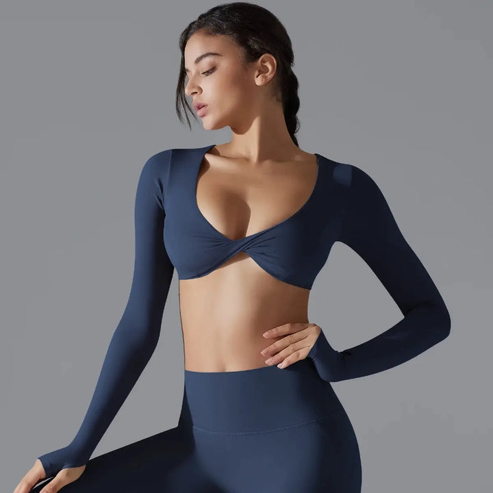 MunaWear  Women's Sports Bras  Mia – High Support Long Sleeve Sports Bra with Push-Up Design for High-Impact Workouts 