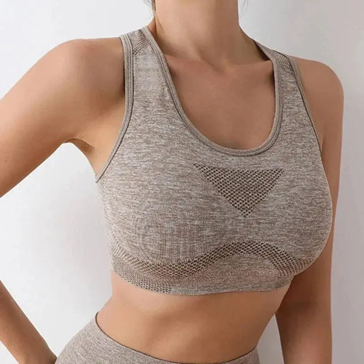 MunaWear  Women’s Sports Bras  Mia – Sturdy Sports Bra for Women with Breathable Fast-Drying Fabric for Yoga and Fitness 