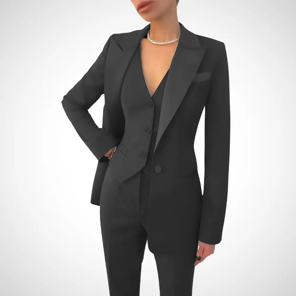 Selina - Women's Suit In White With Tailored Fit For Formal Events And Business Wear 0
