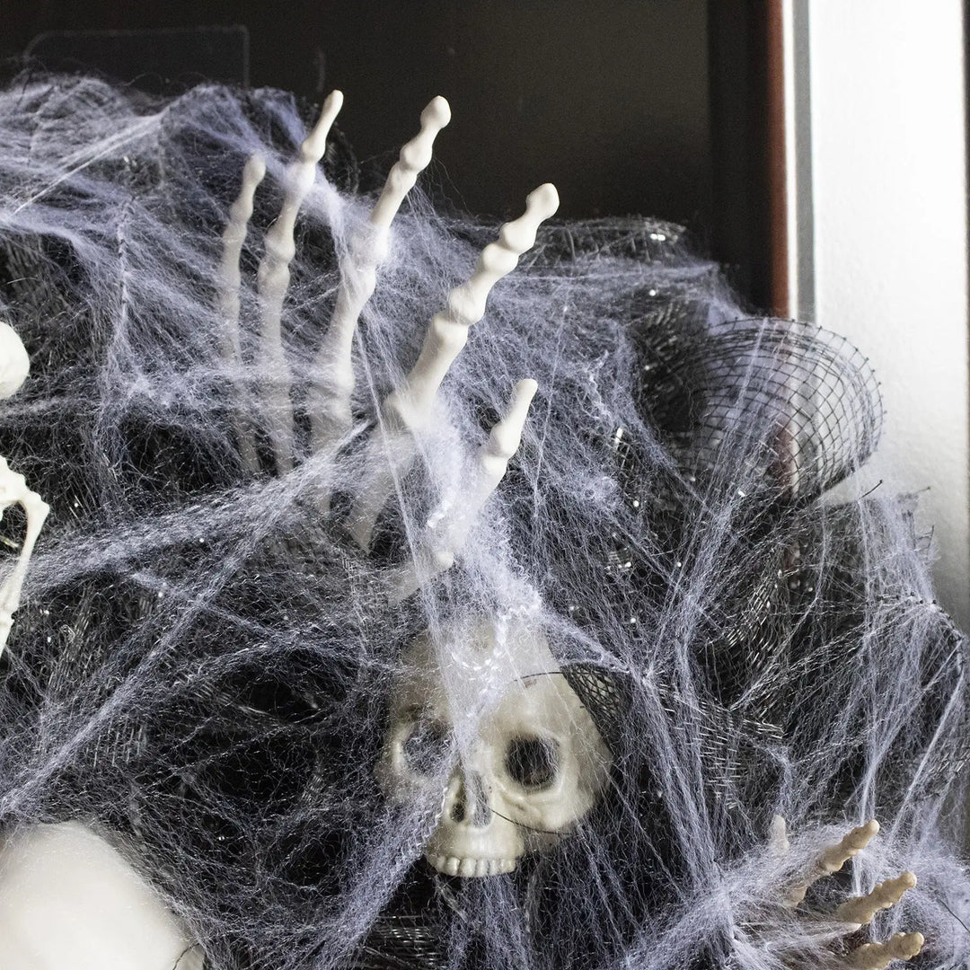 Creepy Halloween Skeleton Wreath – Spooky Front Door Decoration – 45cm 3