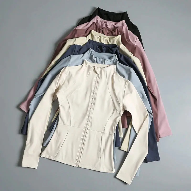 MunaWear  Yoga Apparel  Mia – High-Elastic Loose-Fit Long Sleeve Yoga Top for Women with Stand-Up Collar 